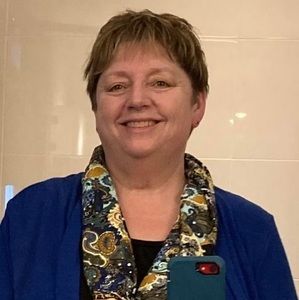 Meet your Posher, Lori